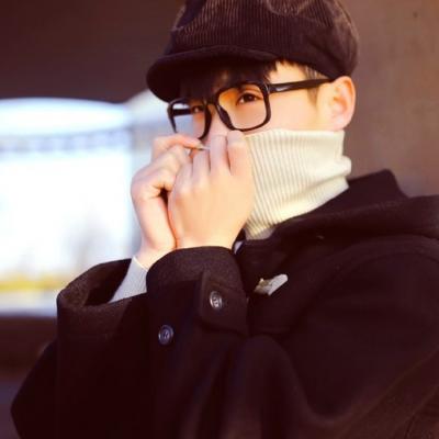 高清阳光帅气男生头像(优选18张)