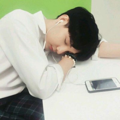 高清阳光帅气男生头像(优选18张)