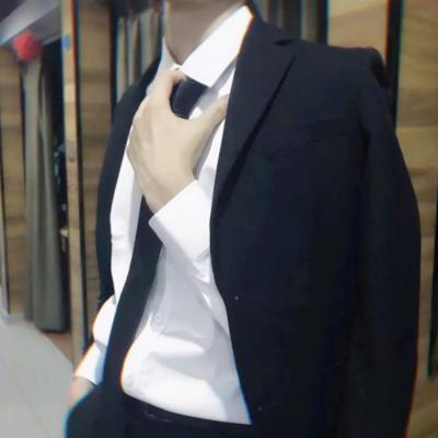 霸气西装男头像图片(18张)