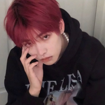 颜值高的男生正脸头像(16张)