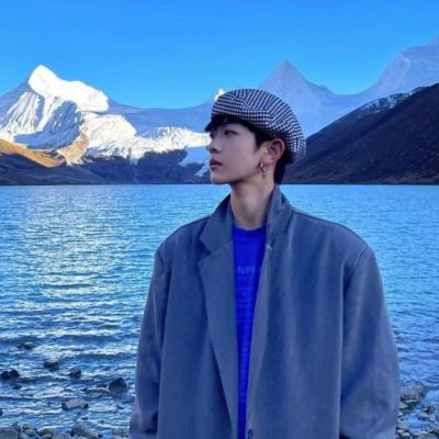 让人惊呼神仙颜值的男生帅气头像图片(18张)