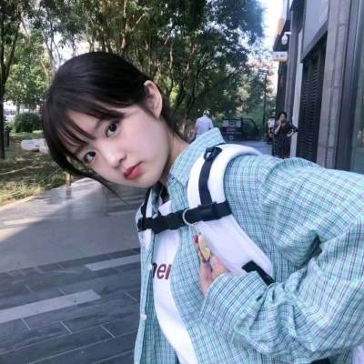 唯美复古森系女生头像(优选18张)