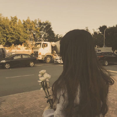 清新脱俗森系女生头像(精选20张)