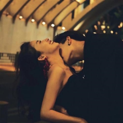 情侣头像浪漫甜蜜浪漫一对两张(精选20张)