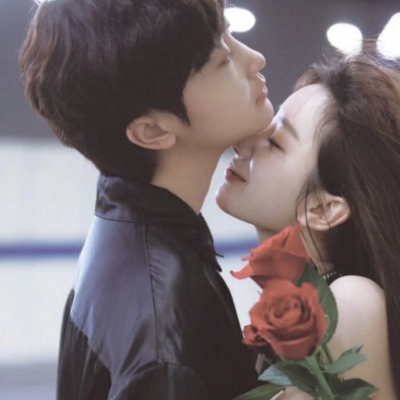 情侣头像浪漫甜蜜浪漫一对两张(精选20张)