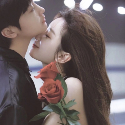 情侣头像浪漫甜蜜浪漫一对两张(精选20张)