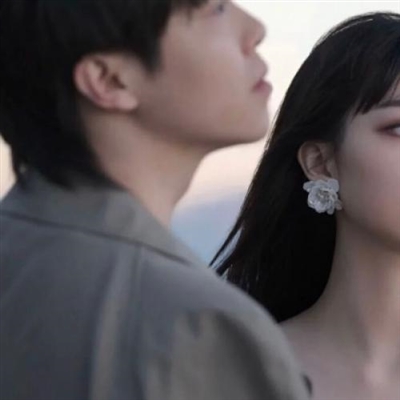 一见钟情的情侣头像(共24张)