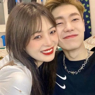 一见钟情的情侣头像(共24张)