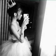 高清有个性女头像图片(精选20张)