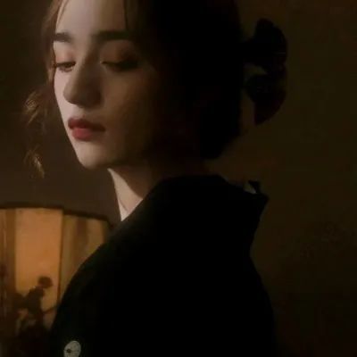 高清惊艳世俗的神仙头像女生动漫图片大全(24张)