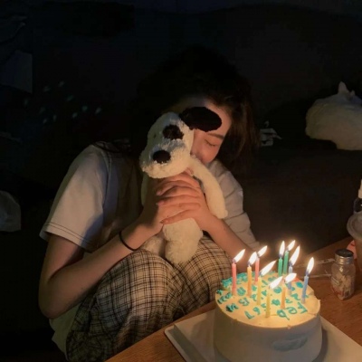 高清真人意境女头像(22张)