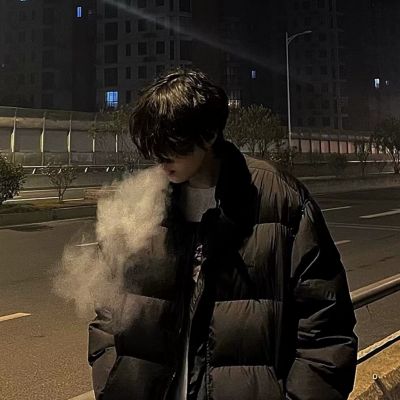 高品质高格调的男头像图片(优选22张)