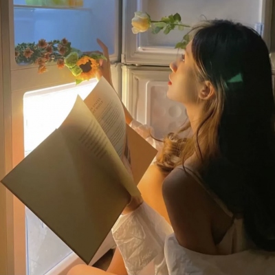 好看的高清头像女头像(优选20张)