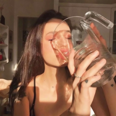 高清好看的头像女生霸气冷艳图片大全(优选22张)