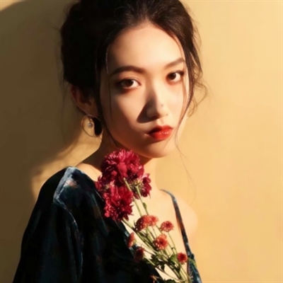 高清好看的头像女生霸气冷艳图片大全(优选22张)