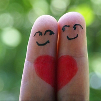 创意手指搞笑头像图片大全(优选22张)