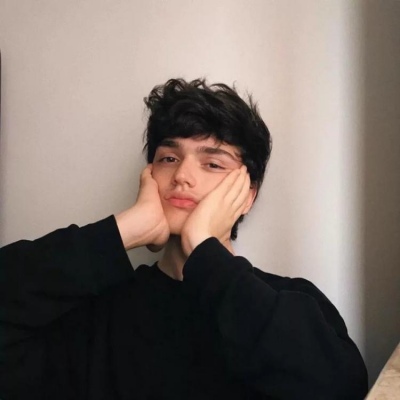 2023年最流行的男生头像(精选18张)