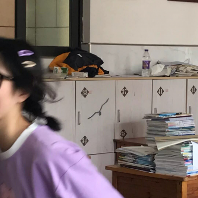 超仙气的紫色系列女生头像(优选20张)