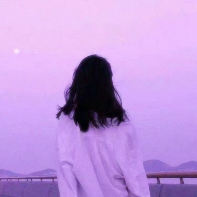 紫色的女生头像图片(24张)
