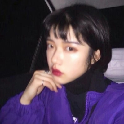 紫色的女生头像图片(24张)