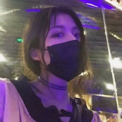 紫色的女生头像图片(24张)