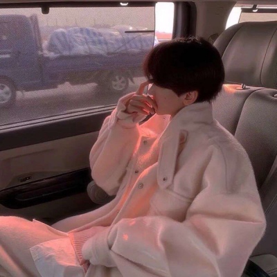 最吸引女人微信男头像(精选20张)