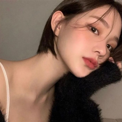 适合微信的女生头像精选图片(优选22张)