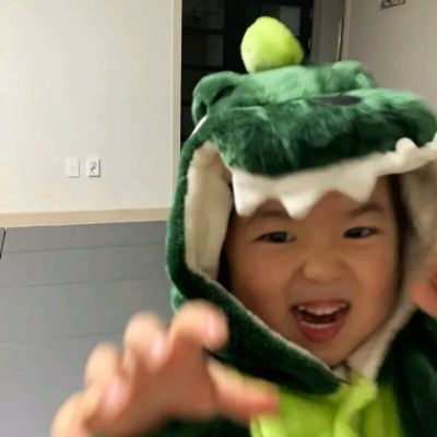 卖萌搞怪小女孩头像(18张)