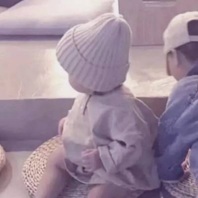 高清搞怪情侣头像小孩图片大全(共36张)