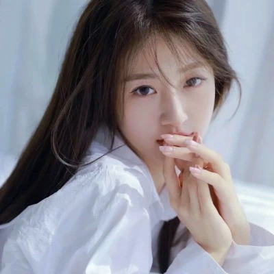 小清新图片唯美简约女头像(精选22张)