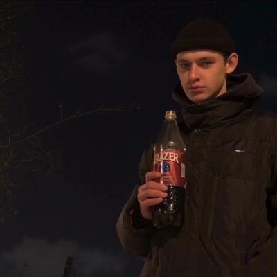 帅气欧美男生qq个性头像图片(22张)