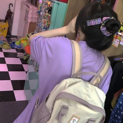 干净高级的紫色系女生头像(优选28张)