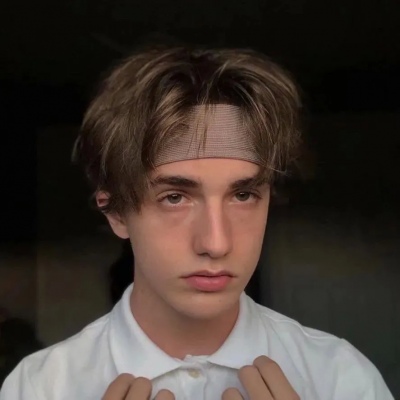 帅气欧美男生qq个性头像图片(22张)