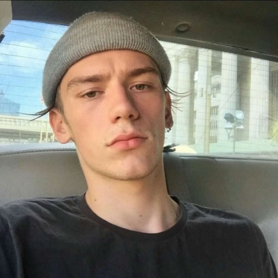 帅气欧美男生qq个性头像图片(22张)