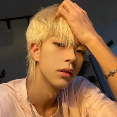 高清头像男真人头像(精选22张)