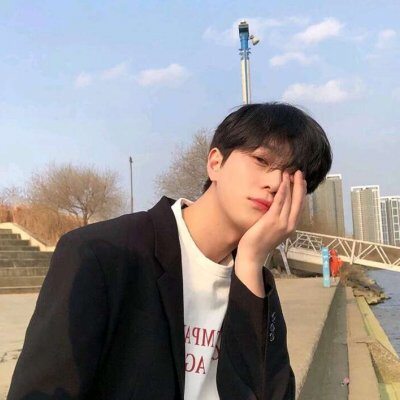 微信男生头像图片大全(16张)