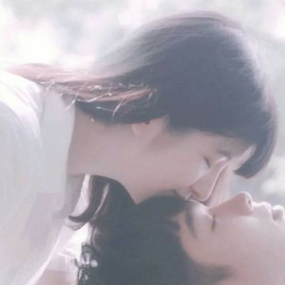 qq幸福情侣专属头像大全图片(共16张)