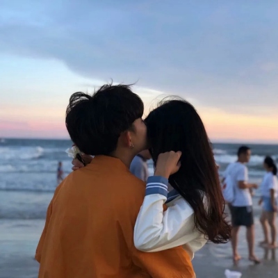 情侣头像背景图两人两张(优选18张)