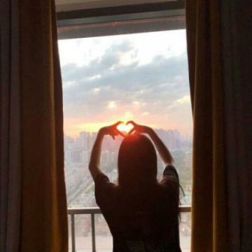 情侣头像背景图两人两张(优选18张)