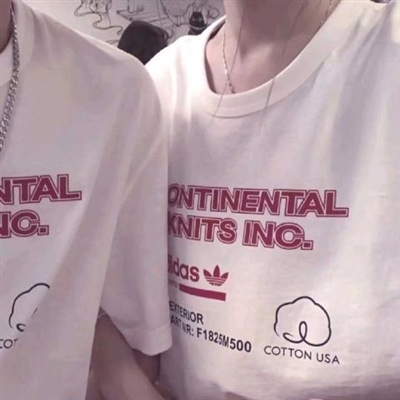 抖音最火的部位情侣头像(18张)