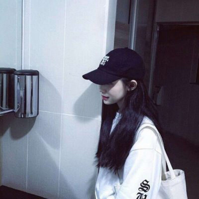 帽子遮住脸的女生头像(共22张)