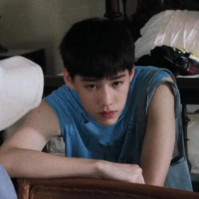 酷到没边际的男生魅力头像合集图片(优选18张)