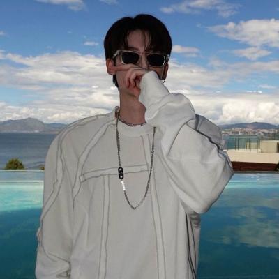 酷到没边际的男生魅力头像合集图片(优选18张)