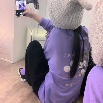 高清紫色系的女生头像图片大全(精选18张)