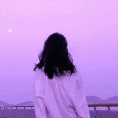 高清紫色系的女生头像图片大全(精选18张)