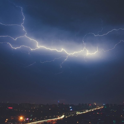 可爱闪电头像图片大全(共16张)