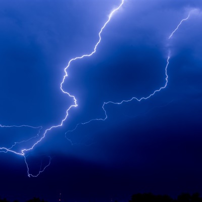 可爱闪电头像图片大全(共16张)