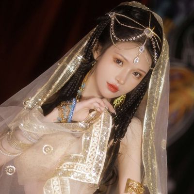 异域风情可爱女生头像(15张)