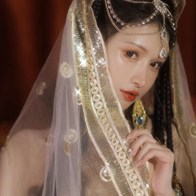 异域风情可爱女生头像(15张)