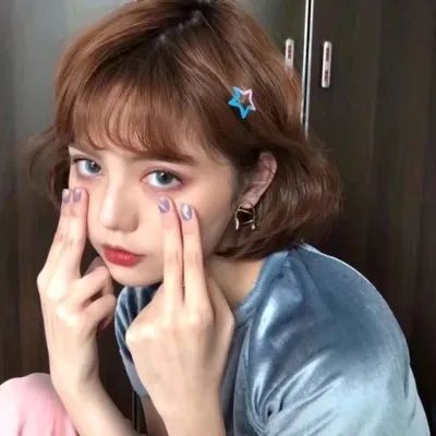 超有感觉的qq个性女生头像图片(18张)